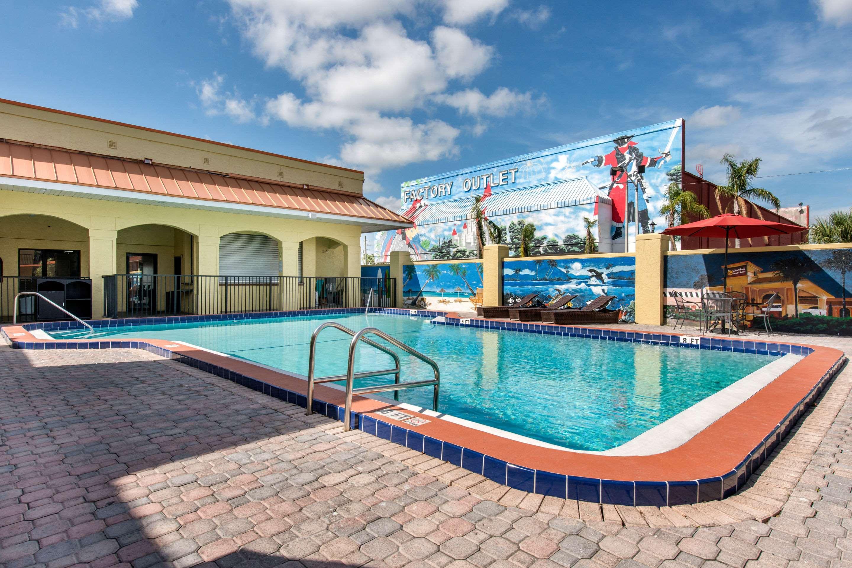 Clarion Inn & Suites Kissimmee-Lake Buena Vista South Luaran gambar