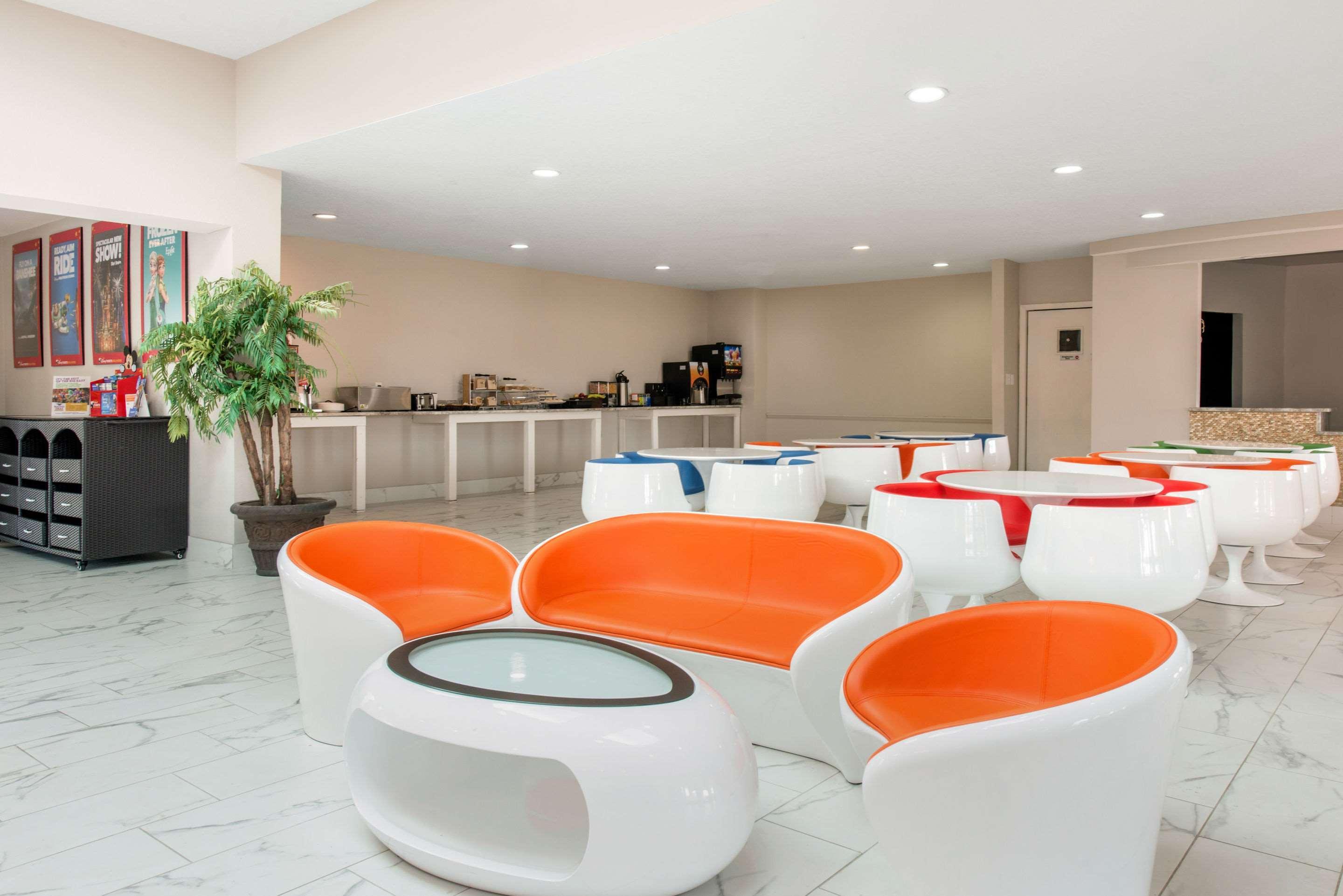 Clarion Inn & Suites Kissimmee-Lake Buena Vista South Luaran gambar