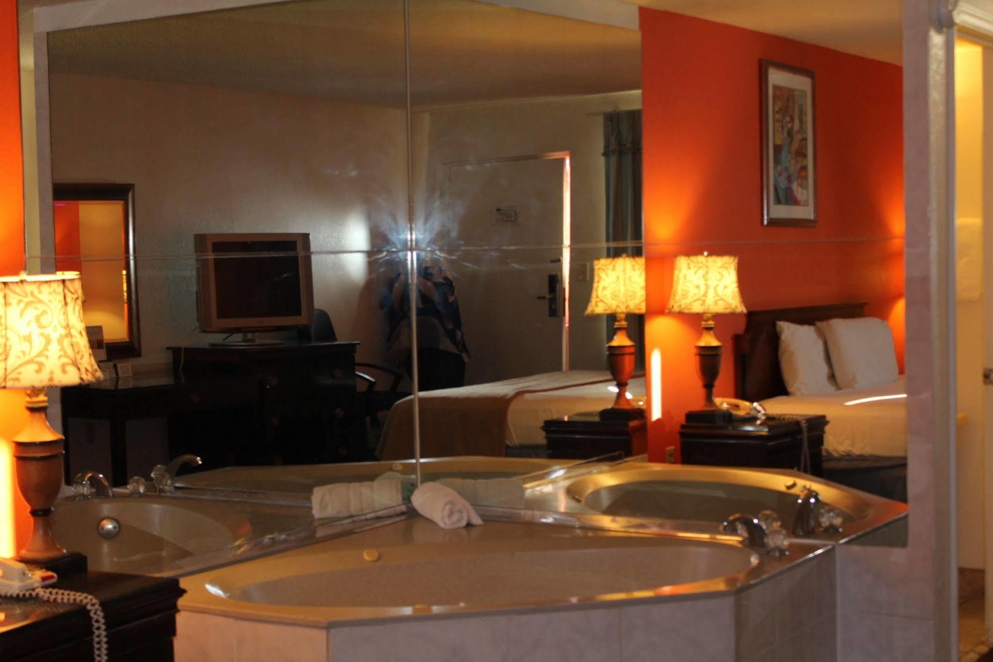 Clarion Inn & Suites Kissimmee-Lake Buena Vista South Luaran gambar